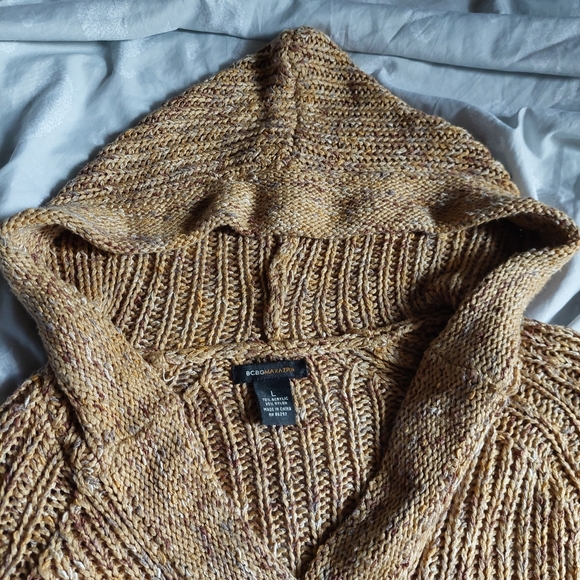 Y2k BCBGMAXAZRIA Knitted Sweater Cardigan - Picture 9 of 10